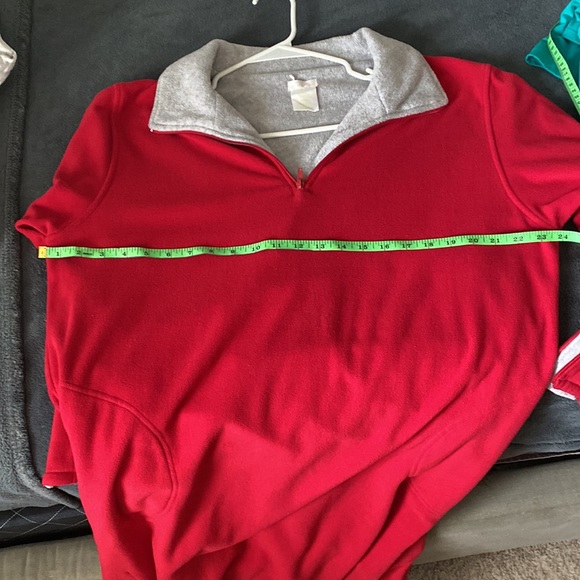 Very comfy pull over robe, size large. Length, 45” from top of shoulder. - Picture 5 of 5